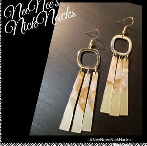 🚫🚫SOLD🚫🚫 Resin Dangle Earrings